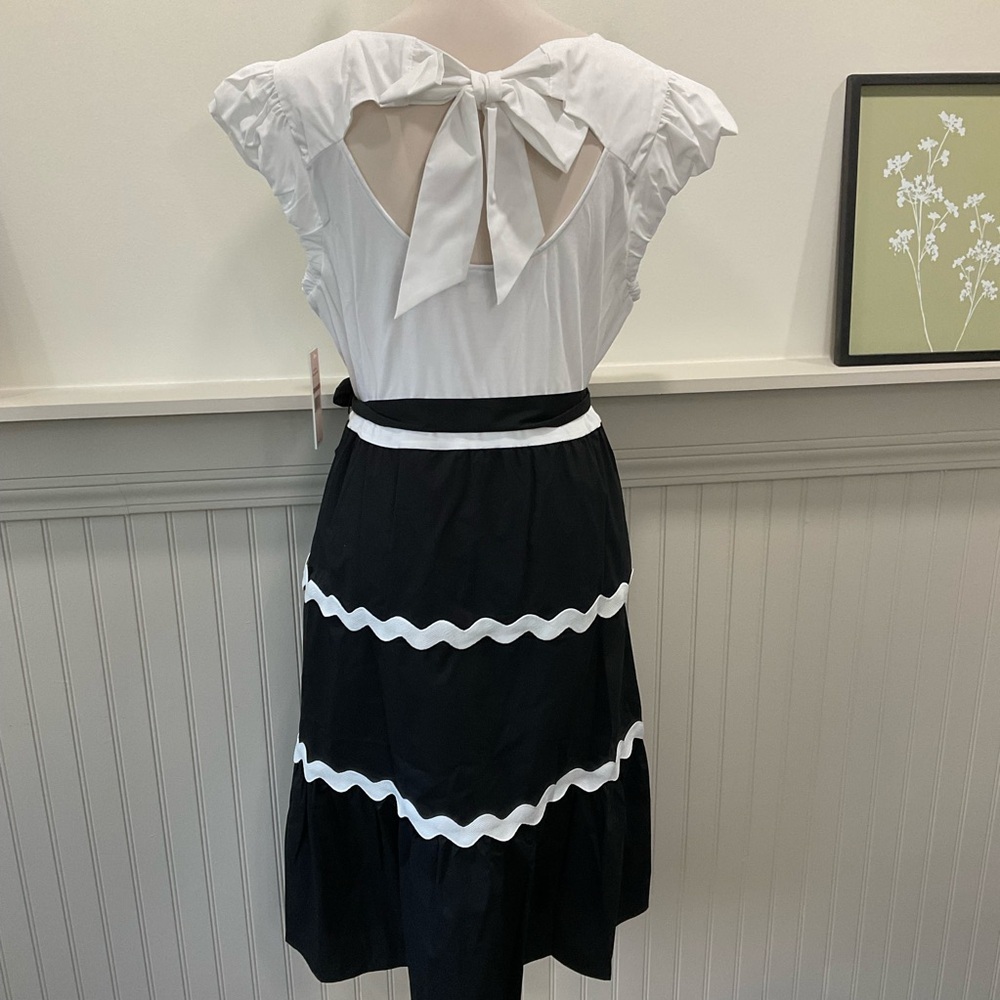 Nanette Lepore NWT Black White Bow Back Dress Size 12 Fit & Flare Midi Stretch